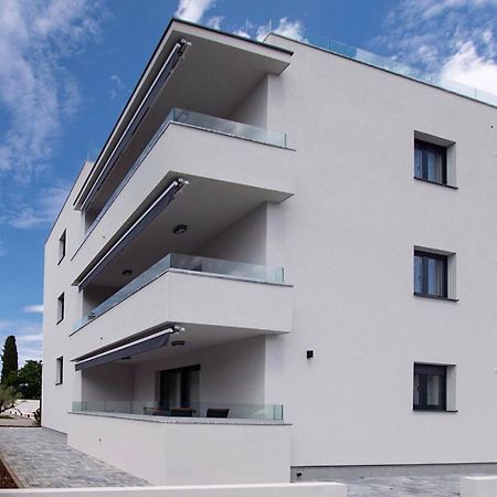 Villa Stella - Crowonder Luxury Rent Turanj Kültér fotó