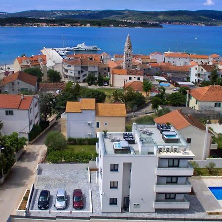 Villa Stella - Crowonder Luxury Rent Turanj Kültér fotó