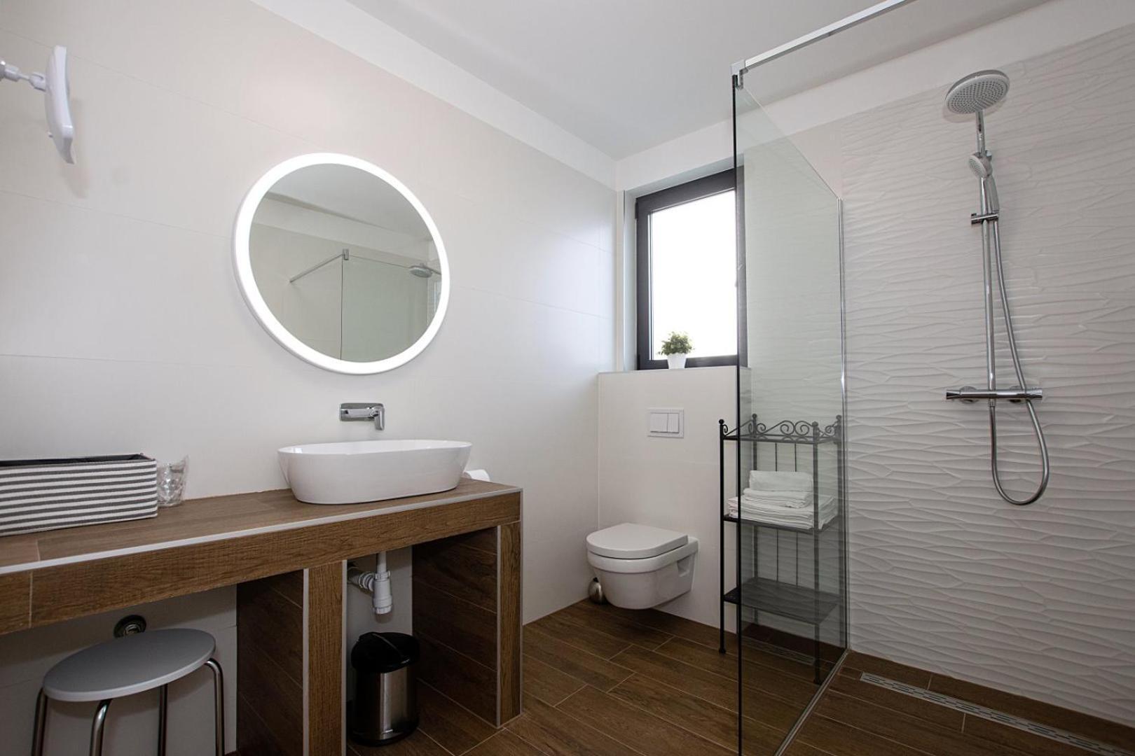 Villa Stella - Crowonder Luxury Rent Turanj Kültér fotó