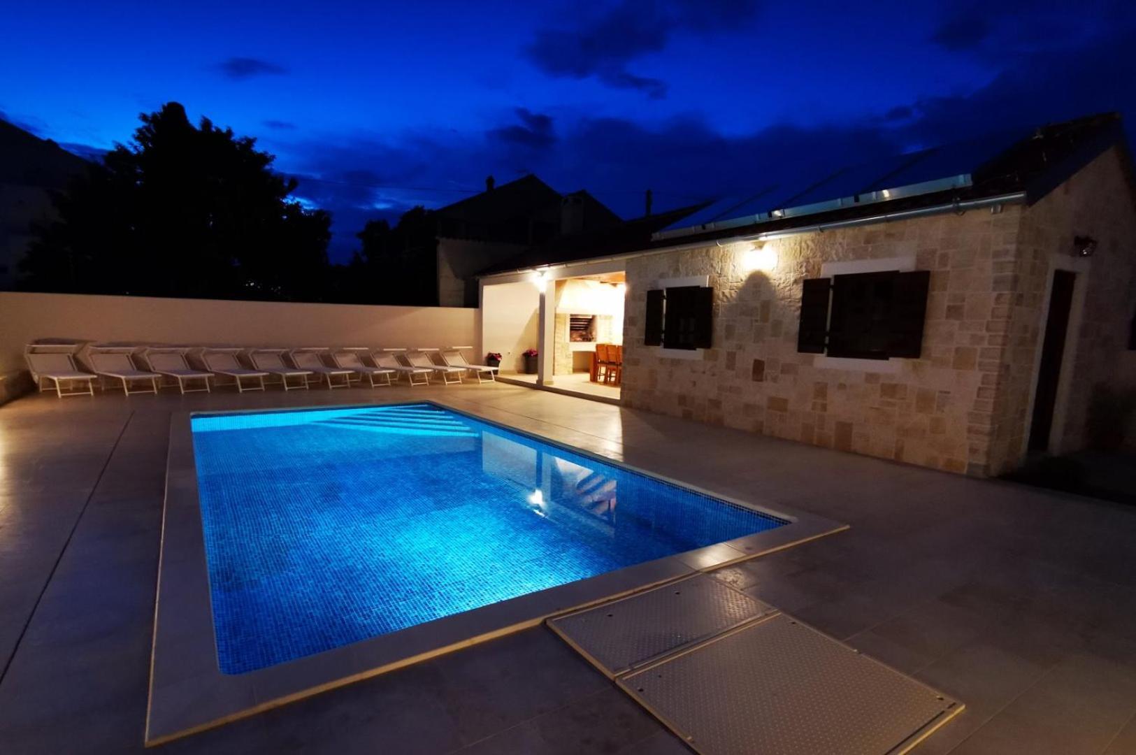 Villa Stella - Crowonder Luxury Rent Turanj Kültér fotó