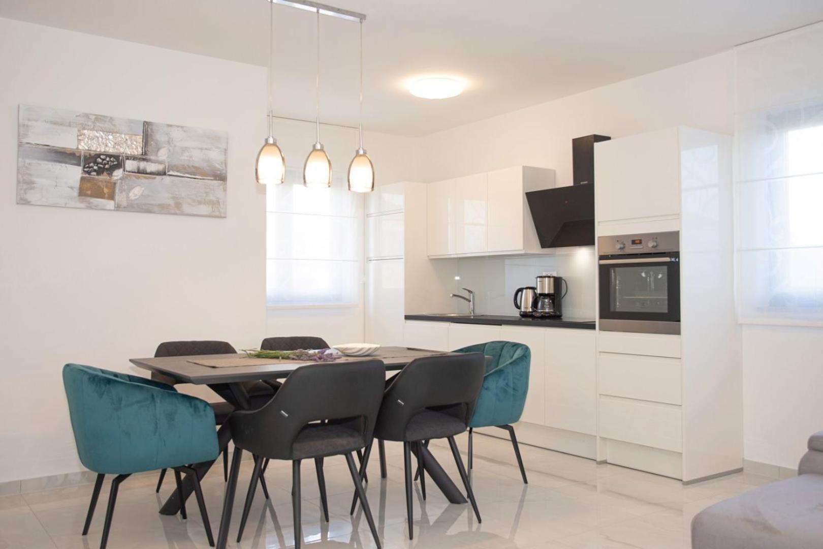 Villa Stella - Crowonder Luxury Rent Turanj Kültér fotó