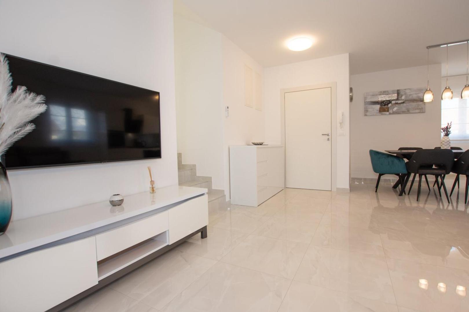 Villa Stella - Crowonder Luxury Rent Turanj Kültér fotó