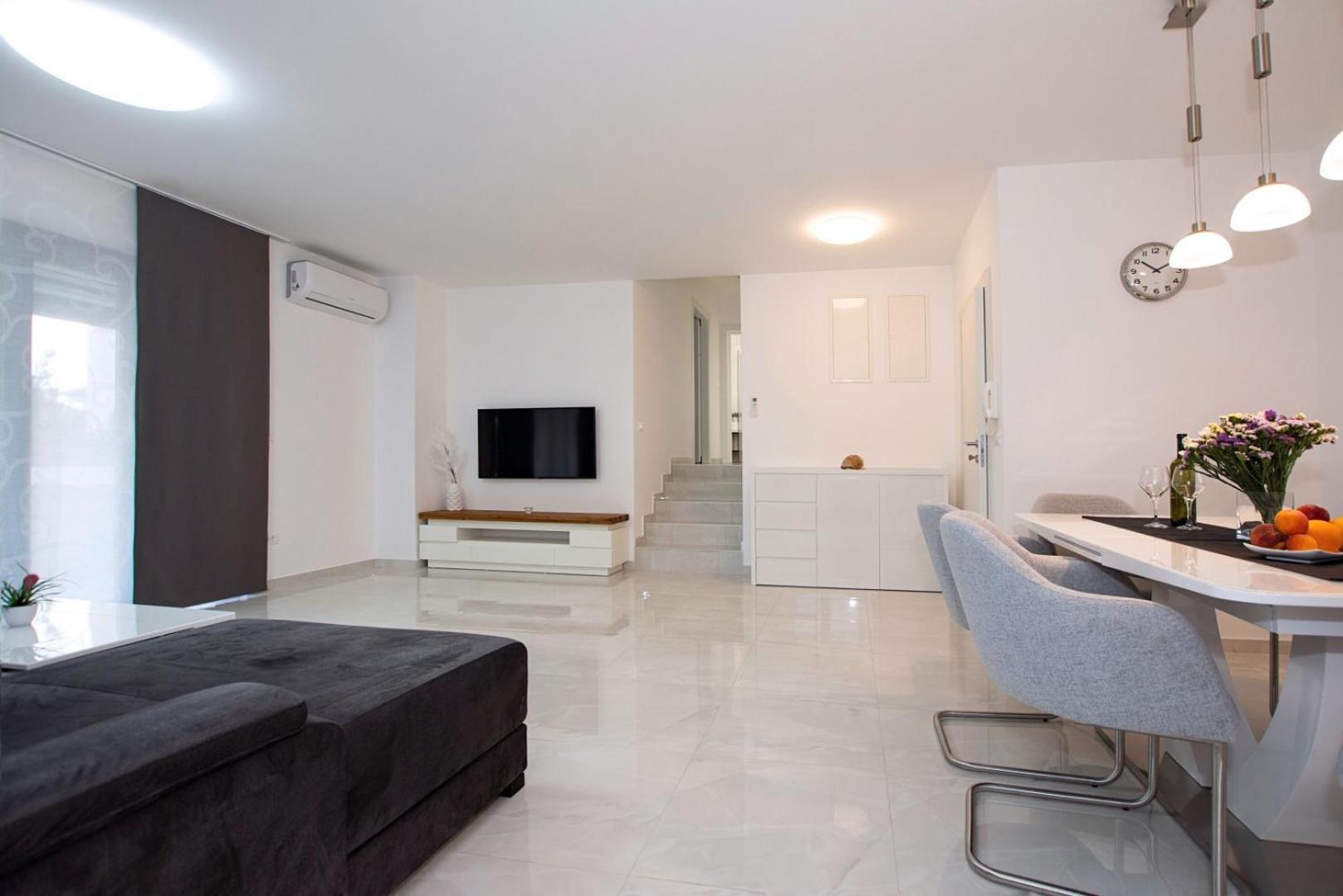 Villa Stella - Crowonder Luxury Rent Turanj Kültér fotó